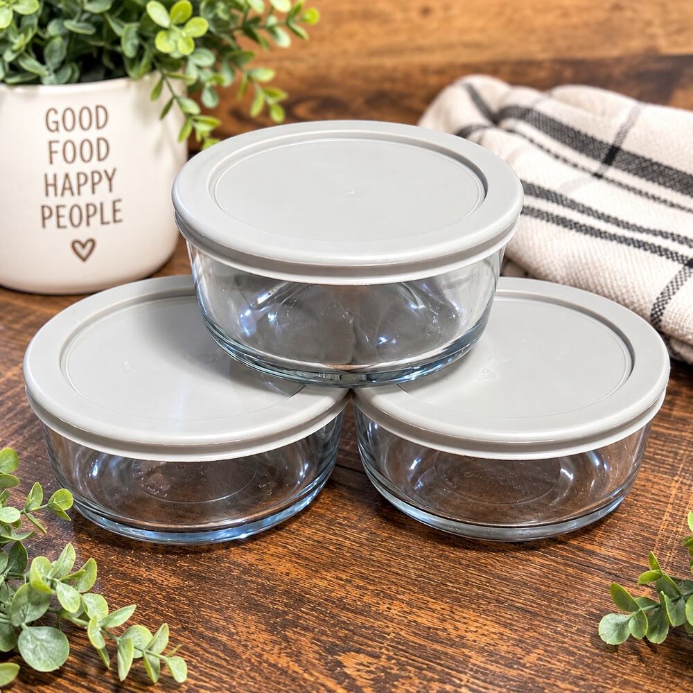 Anchor Hocking Clear Glass Food Storage Containers with Gray Lids – Set of 3